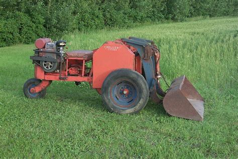 who made the first skid steer|first turkey skid steer.